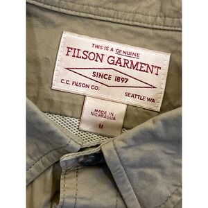 Filson Garment Mens M Khaki Tan Long Sleeve Button Down Field Shirt Epaulets
